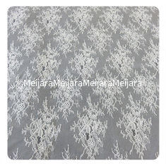 Porcellana tessuto floreale del pizzo del vestito da sposa da 150CM del tessuto di Chantilly del tessuto floreale dell'OEM fornitore