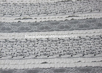 Porcellana Tessuto grigio delicato del pizzo di allungamento per indumenti da letto, SGS CY-LW0182 del tessuto della lettiera fornitore