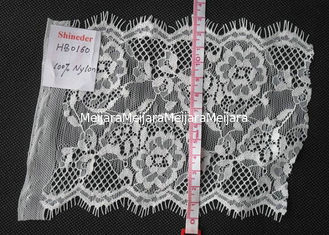 Porcellana Disposizione del pizzo del ciglio del nylon di 100% con la larghezza di 13cm per il vestito CY-HB0160 fornitore