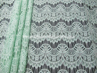 Porcellana Rayon di nylon di guarnizione smerlato piacevole del tessuto del pizzo del cotone per il vestito da sposa SYD-0011 fornitore