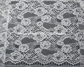 Porcellana Tessuto legato con corde insolito colorato del pizzo del ricamo della guipure per sartoria fornitore