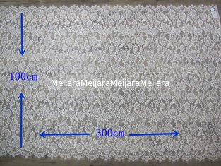 Porcellana Disposizione del tessuto del pizzo del ciglio di W 100 cm con in rilievo su ordine materiale di nylon fornitore