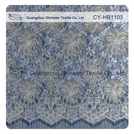 Tessuto di nylon metallico del pizzo di Chantilly di multi colore, disposizione del pizzo del ciglio per il vestito delle donne fornitore