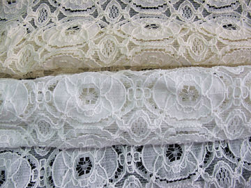 Tessuto di nylon del pizzo del cotone Strizzacervelli-Resistente, tessuto geometrico CY-LW0154 del fiore fornitore