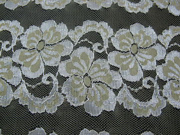 Tintura ecologica del tessuto elastico floreale ondulato del pizzo per il vestito da sera CY-DK0037 fornitore