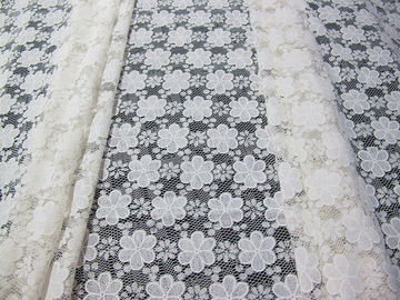 Tessuto affascinante stampato del pizzo del poliestere del cotone con da ogni parte di pizzo per signora Garment (CY-DK0021) fornitore