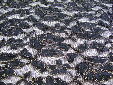 Tessuto metallico del pizzo all'uncinetto dell'oro di nylon del cotone del blu reale dall'iarda fornitore