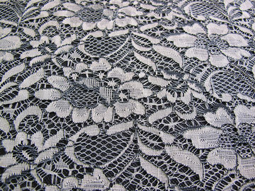 Tessuto legato con corde del pizzo della guipure, tessuto di nylon CY-LW0633 del poliestere Strizzacervelli-Resistente fornitore
