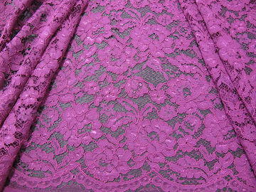 La porpora elegante lavora all'uncinetto il materiale di nylon del rayon del tessuto del pizzo del fiore per l'indumento fornitore