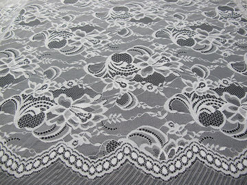 Floreale svizzero di nylon bianco del tessuto del pizzo tricottato con il pizzo del confine ed il bordo del pettine fornitore