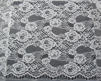Tessuto legato con corde insolito colorato del pizzo del ricamo della guipure per sartoria fornitore