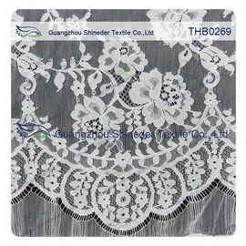 I fiori innumerevoli 3*1.5m graduano il tessuto secondo la misura del pizzo di chantilly del nylon di 100% per il vestito da sposa fornitore
