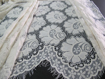 Disposizione nuziale del pizzo del ciglio del cotone del nylon 70% di 30% per i vestiti da sposa fornitore