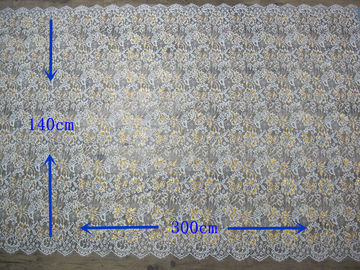 Guarnizione di nylon metallica dorata del pizzo del ciglio per la larghezza di modo 140CM dei vestiti fornitore