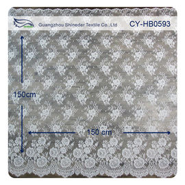 Tessuto di nylon per i vestiti da sposa, tessuto floreale smerlato del pizzo di Chantily del pizzo fornitore