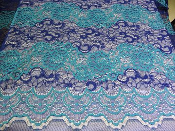 Tessuto di nylon del pizzo del bello cotone floreale dall'iarda con la tintura ecologica fornitore